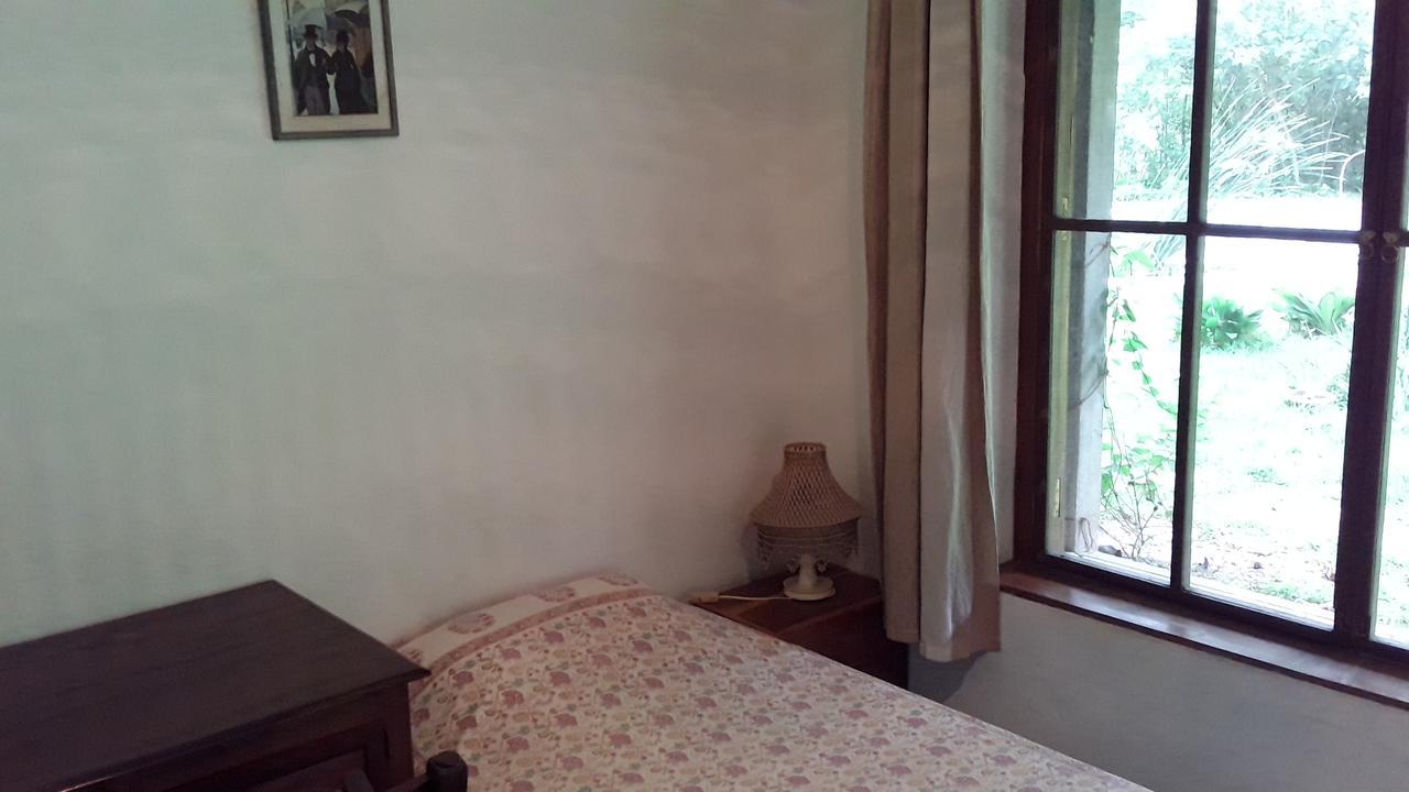 Isai Ambalam Guest House Pondicherry Exteriör bild
