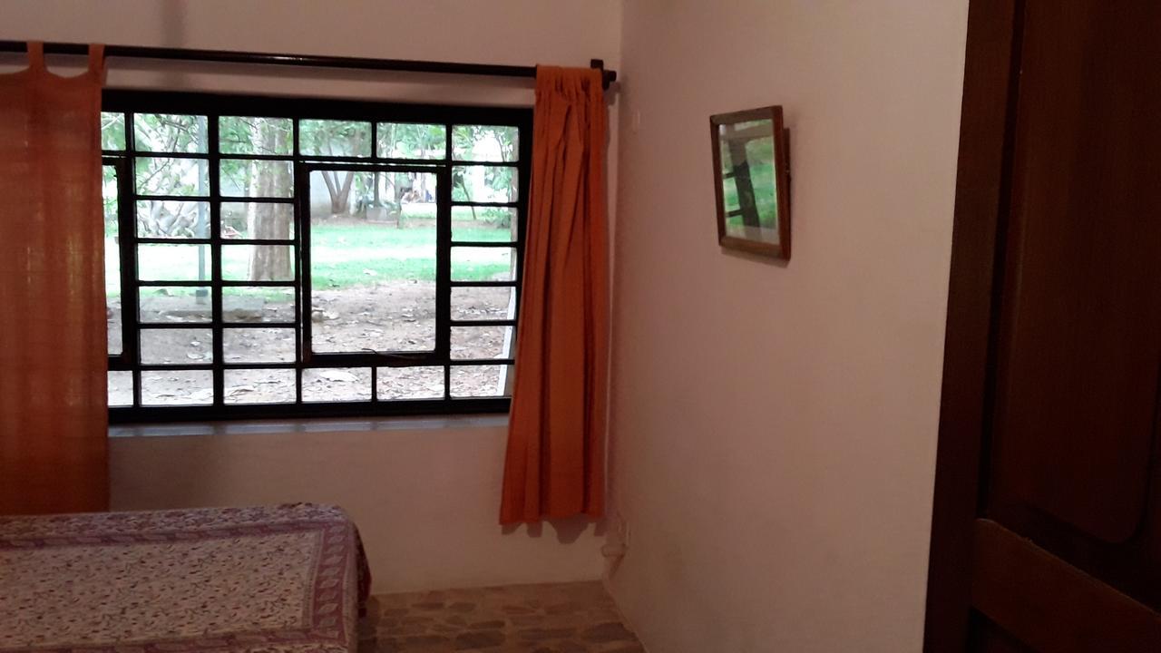 Isai Ambalam Guest House Pondicherry Exteriör bild