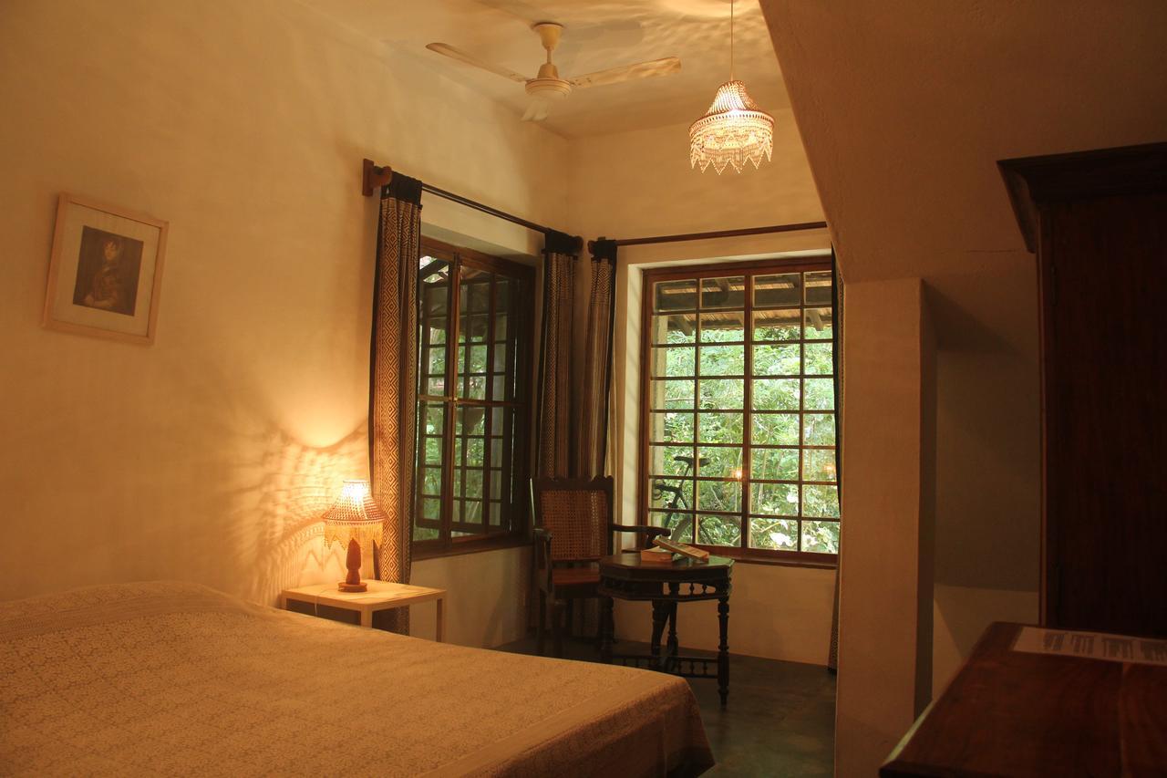 Isai Ambalam Guest House Pondicherry Exteriör bild