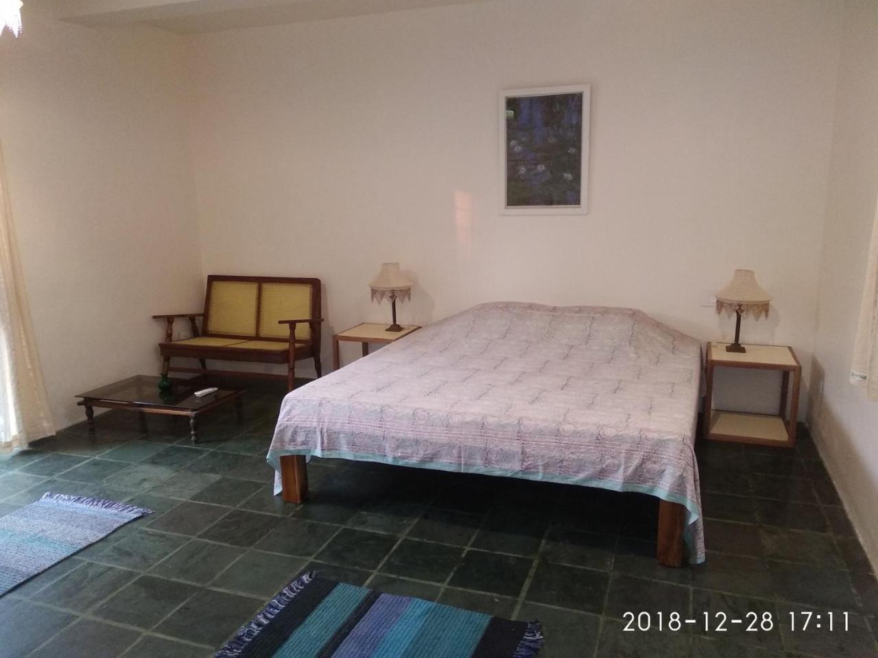 Isai Ambalam Guest House Pondicherry Exteriör bild