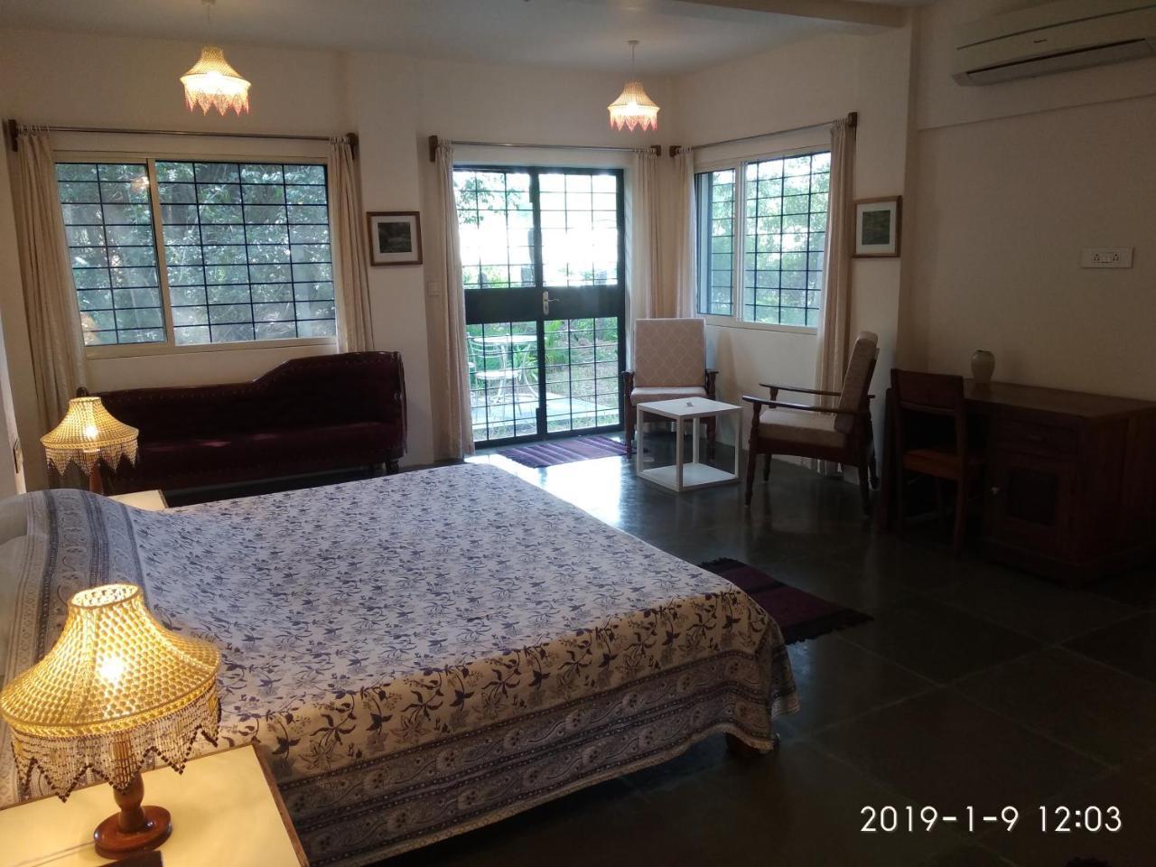 Isai Ambalam Guest House Pondicherry Exteriör bild