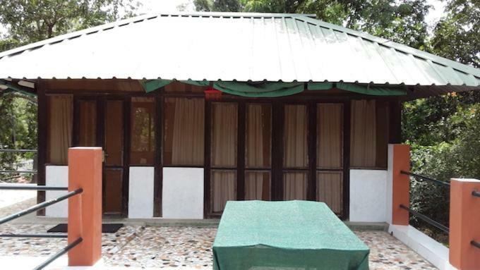Isai Ambalam Guest House Pondicherry Exteriör bild